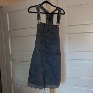 Size XL Gap Denim overalls